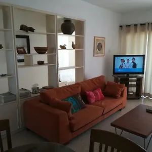 Sevi's Place, 3 Bedroom Flat, 110 S.m Apartament Larnaca