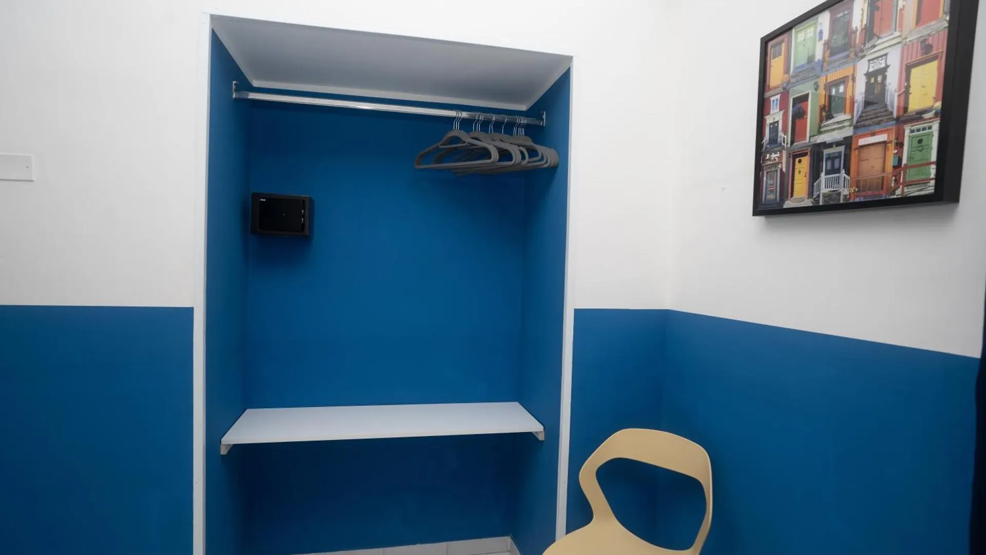 Holiday home Flyresidence Garibaldi Naples Italy