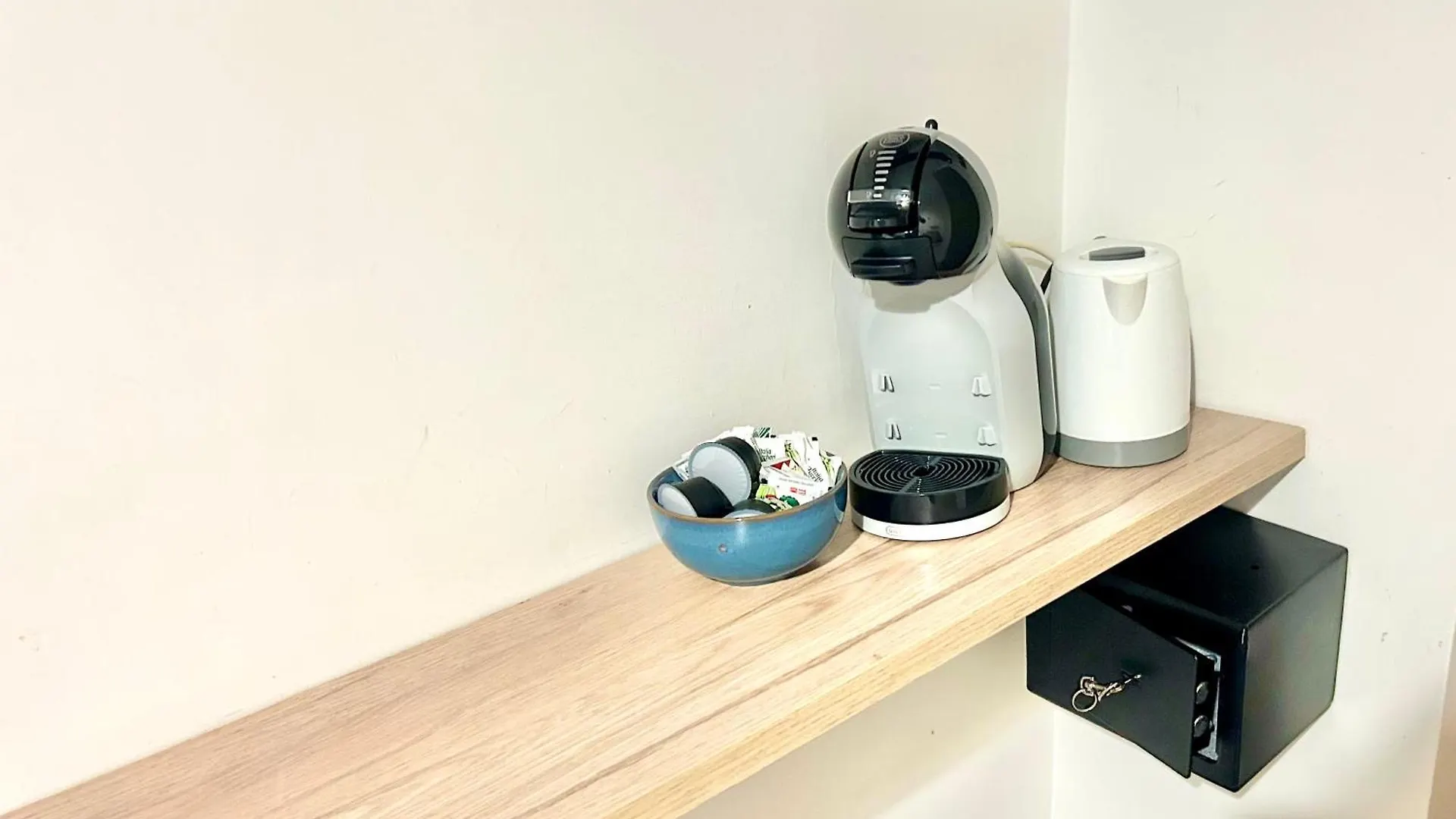 Flyresidence Garibaldi Naples