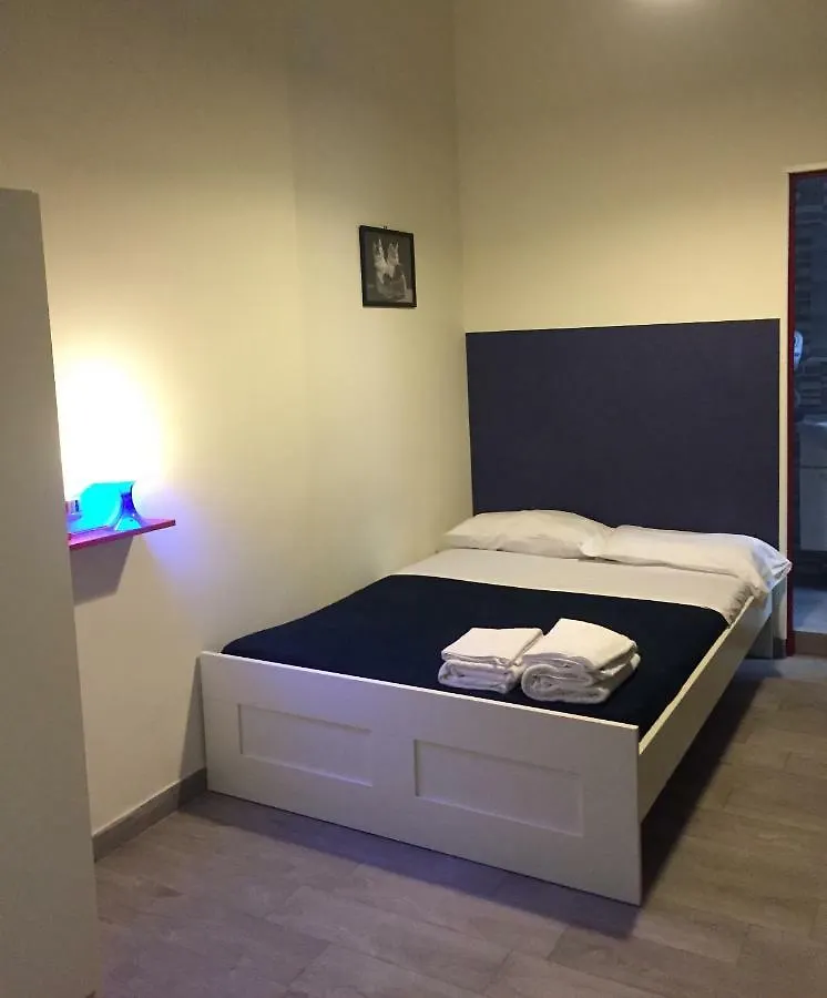 Flyresidence Garibaldi Naples